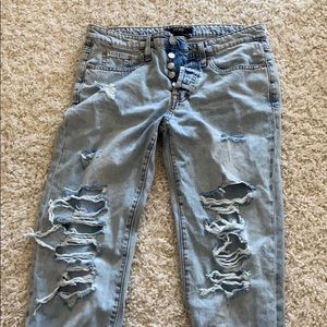 aero boyfriend jeans